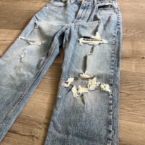 💜Abercrombie and Fitch💜The Ankle Straight Ultra High Rise-size 29/8 Regular - Picture 2 of 7